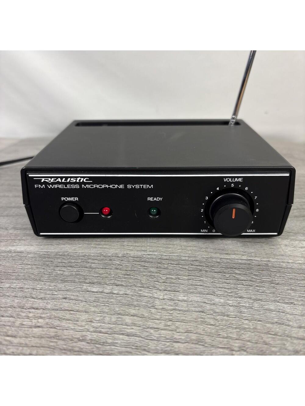 Vintage Realistic 32-1221A FM Wireless Microphone Receiver
